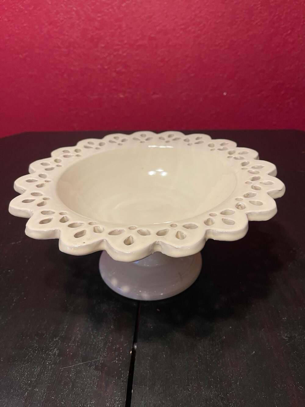Il Laboratorio Italiano Hand Painted Ivory Pedestal Bowl with Filigree Lace Edge